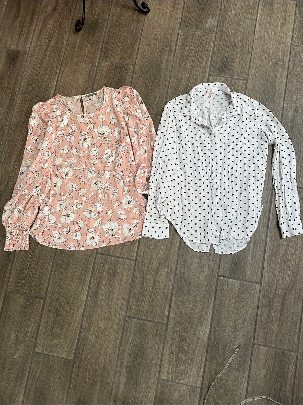 Office blouse bundle size medium. Pleione Pink Floral & Per Se button down